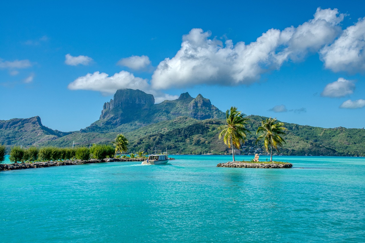 Top 10 Beautiful Islands to Visit in the Indian Ocean